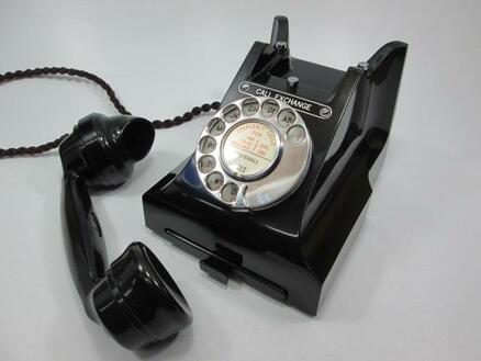 Antique 300 series Telephone